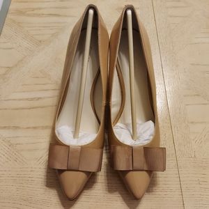 NIB Jenn Ardor Low Kitten Heel Pumps 9M